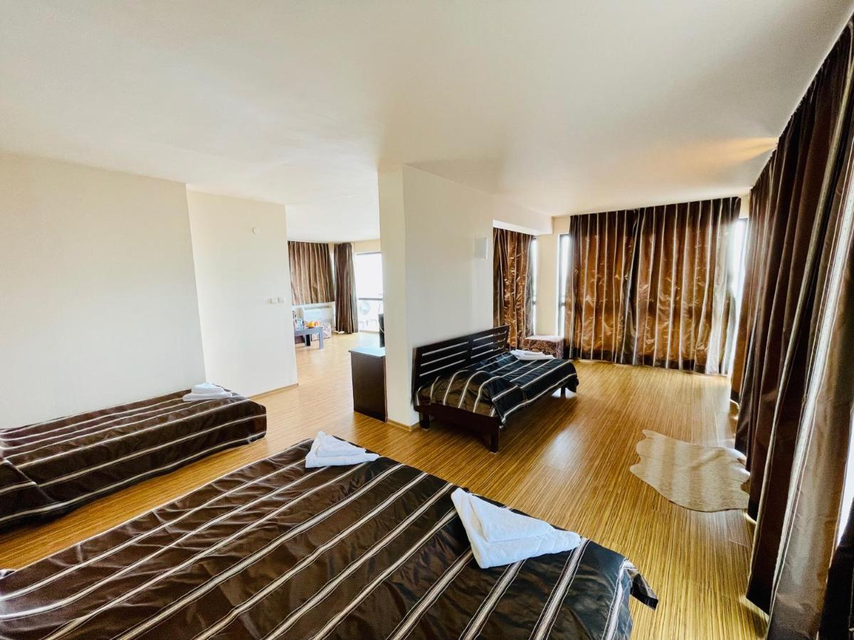 At The American'S Hotel Pomorie Ngoại thất bức ảnh