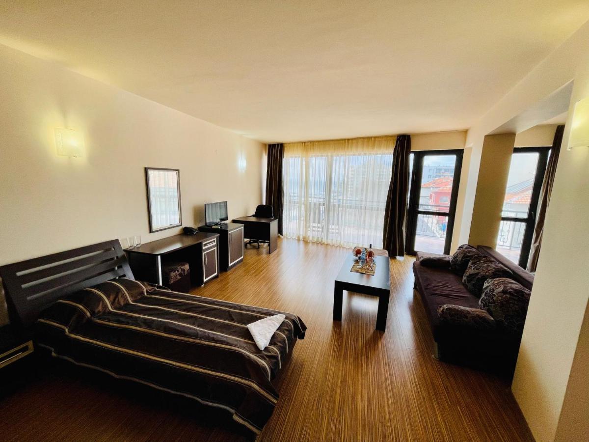At The American'S Hotel Pomorie Ngoại thất bức ảnh