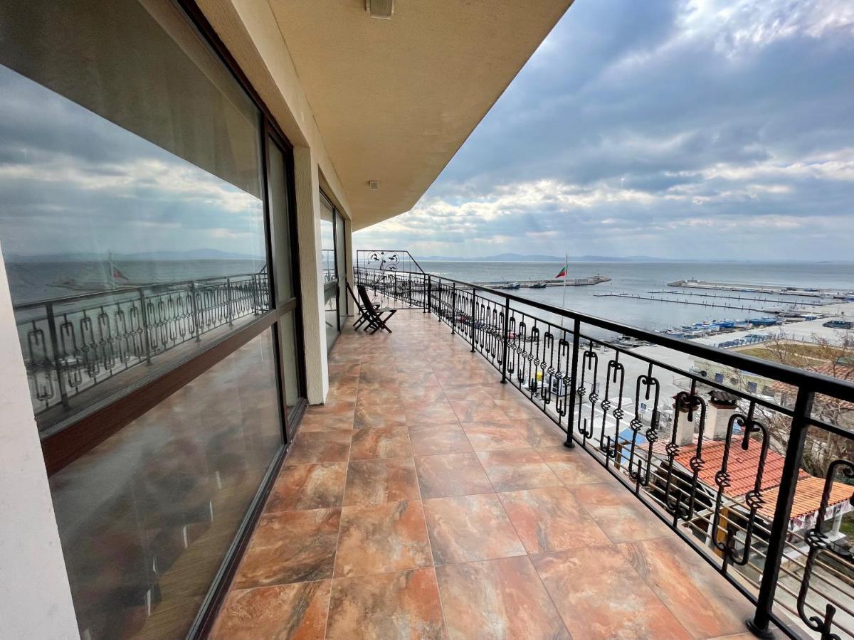 At The American'S Hotel Pomorie Ngoại thất bức ảnh