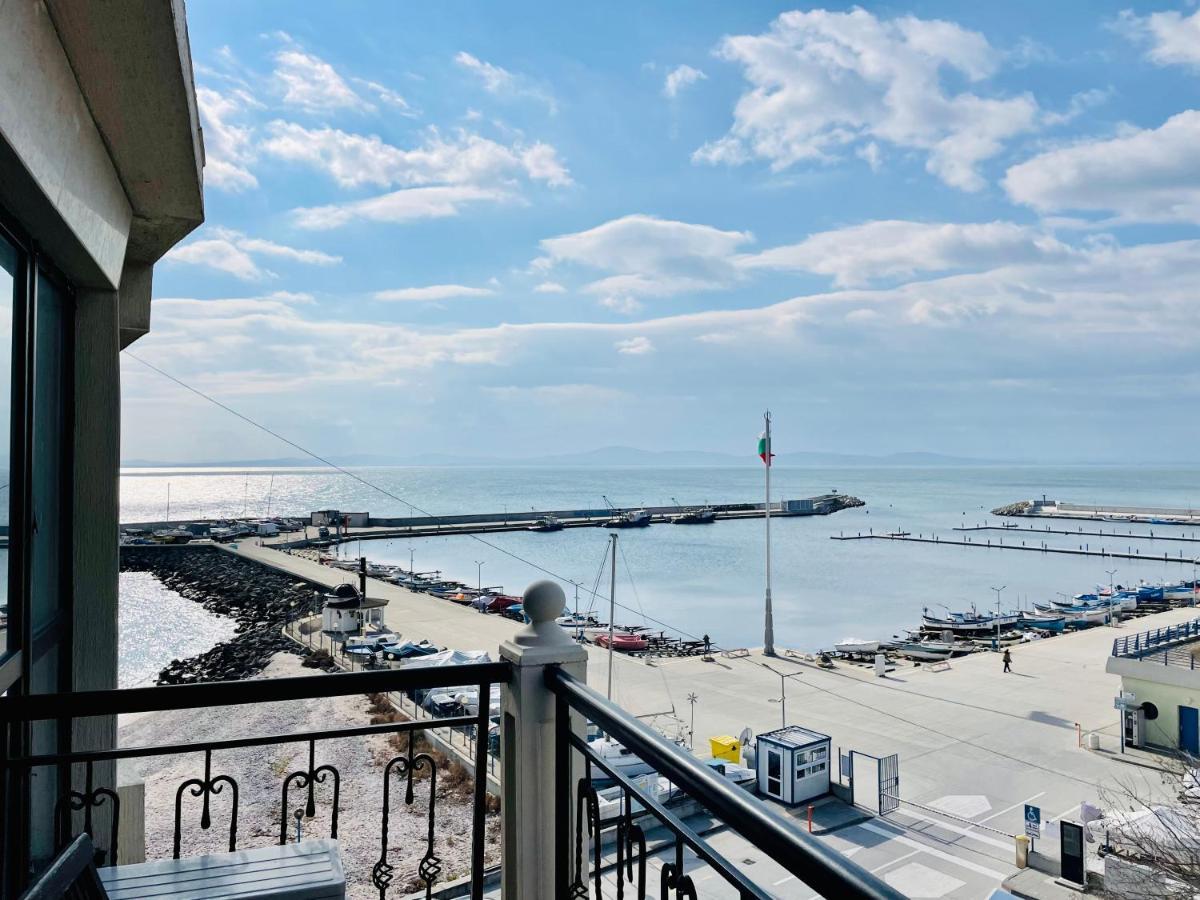 At The American'S Hotel Pomorie Ngoại thất bức ảnh