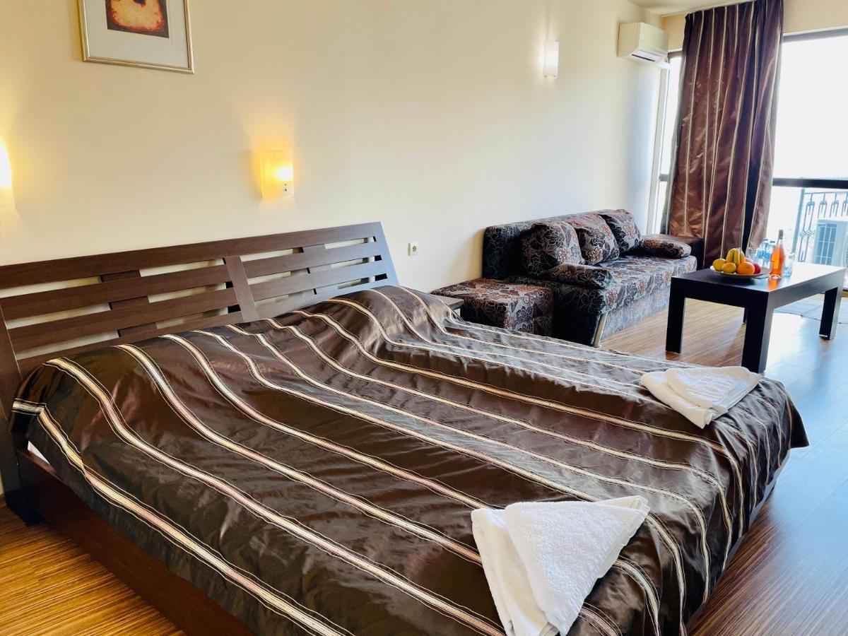 At The American'S Hotel Pomorie Ngoại thất bức ảnh