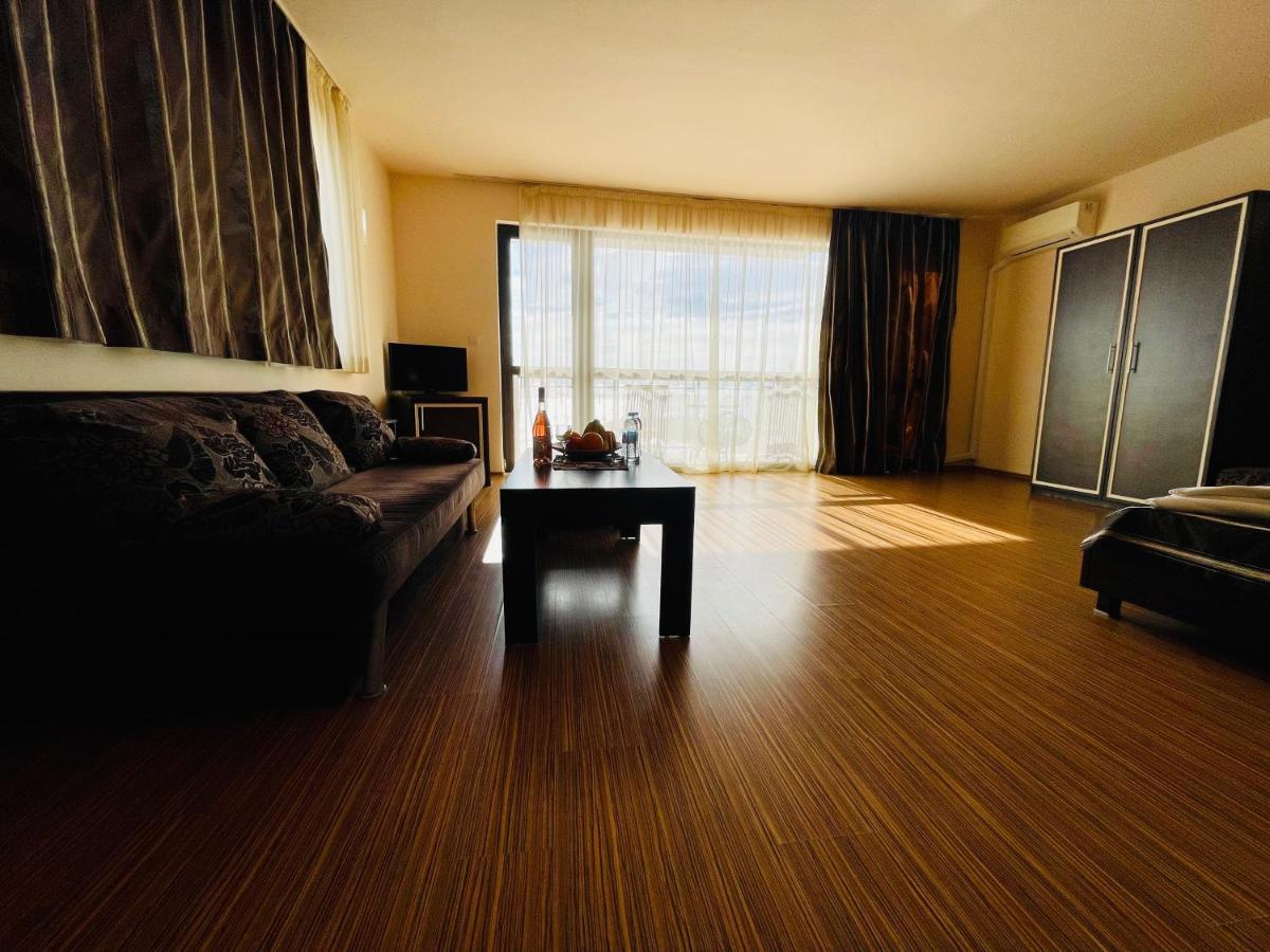 At The American'S Hotel Pomorie Ngoại thất bức ảnh