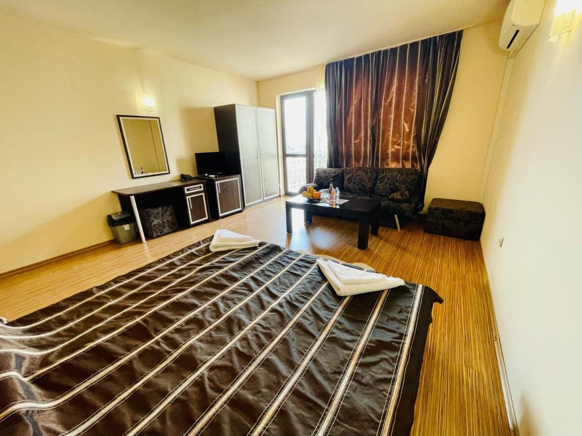 At The American'S Hotel Pomorie Ngoại thất bức ảnh