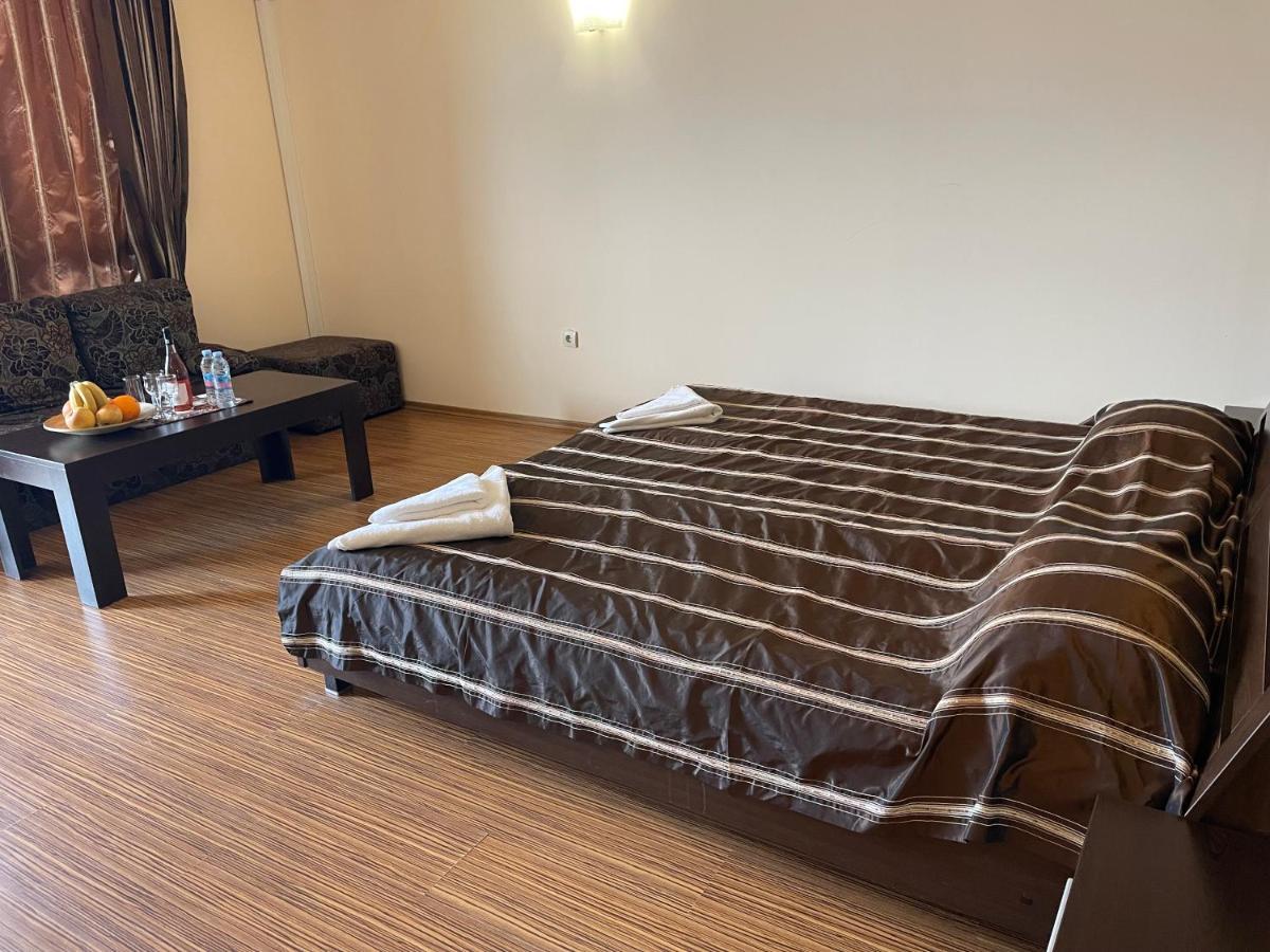 At The American'S Hotel Pomorie Ngoại thất bức ảnh