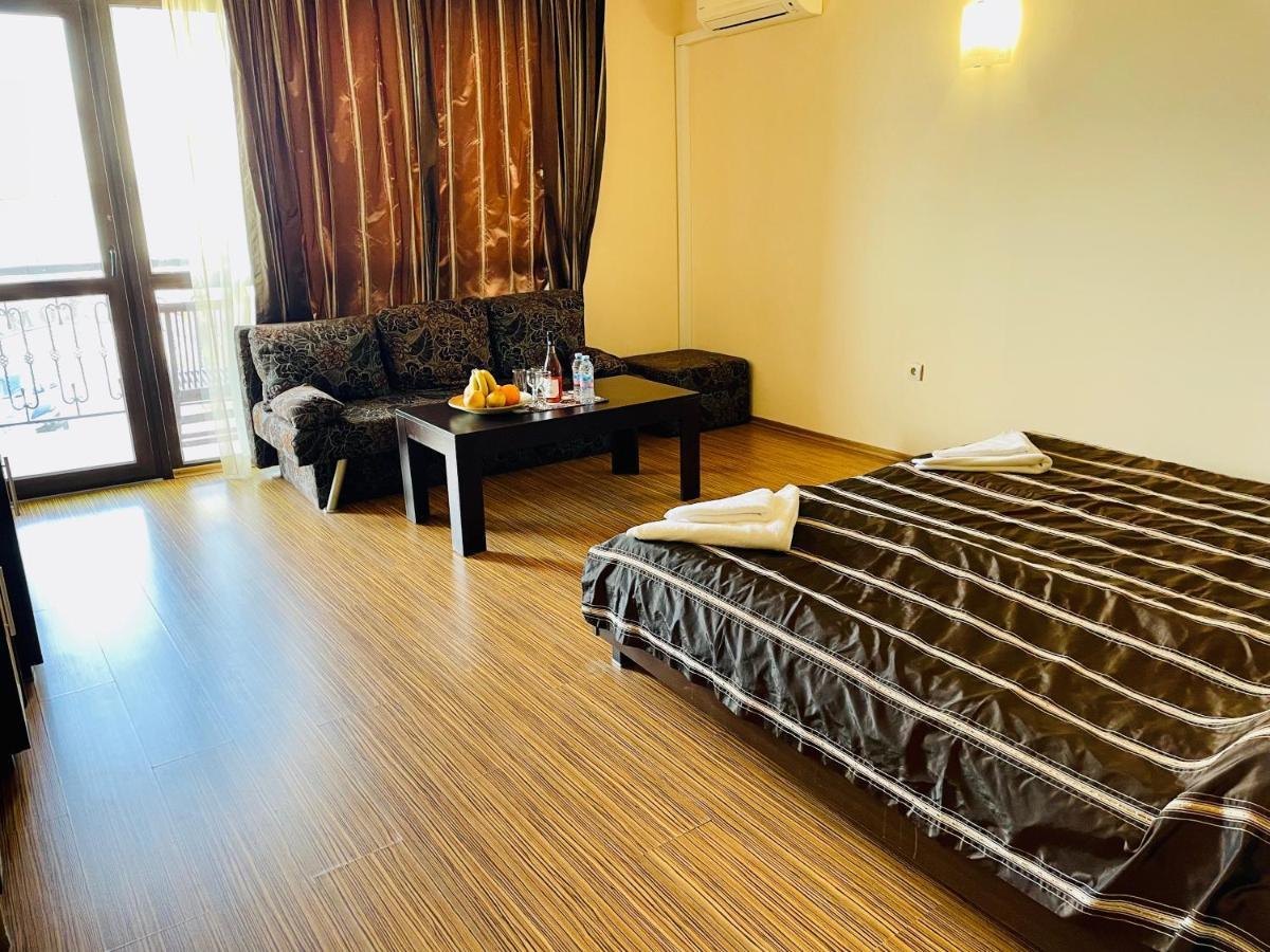 At The American'S Hotel Pomorie Ngoại thất bức ảnh